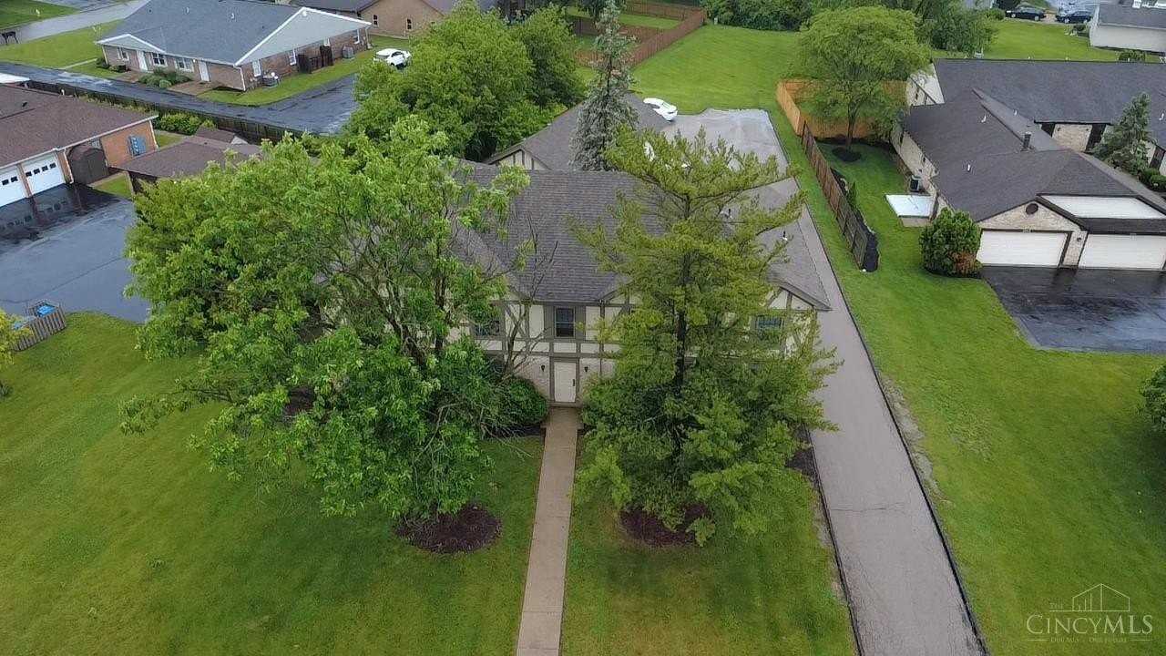 7767 Brams Hill Dr - Photo 2 of 22