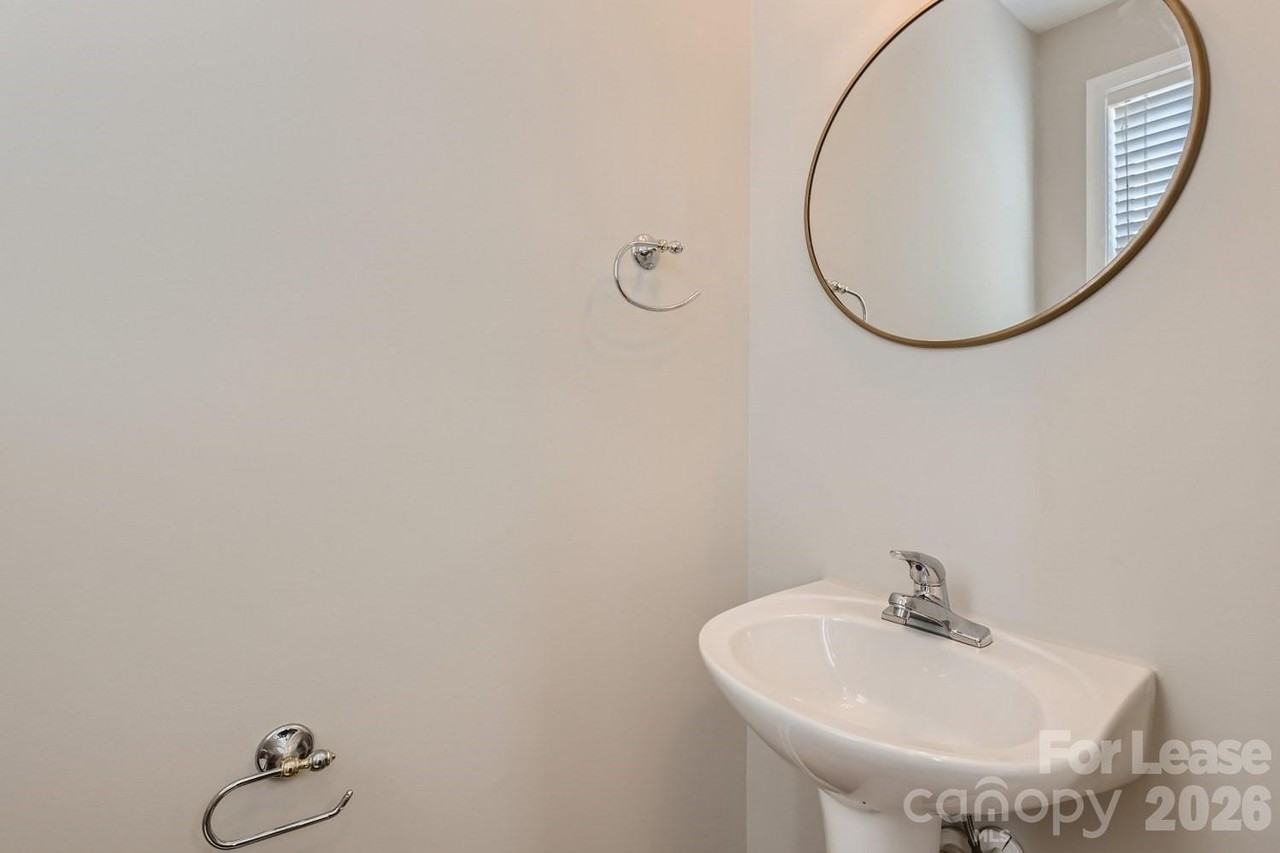 155 Singleton Rd - Photo 5 of 14