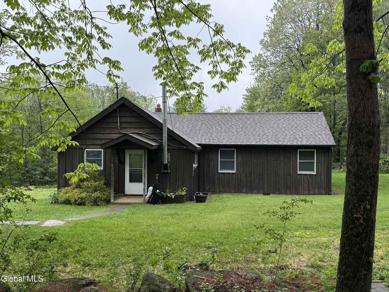 41 Malloy Rd