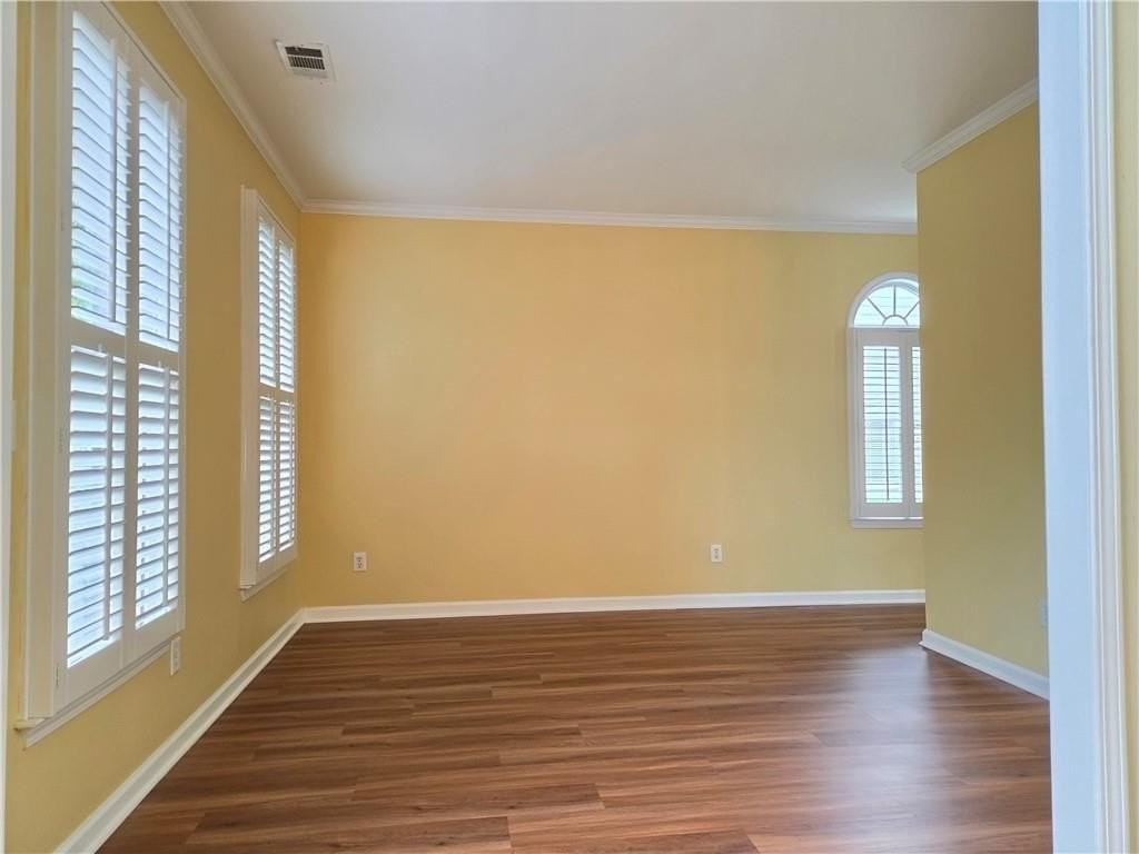3715 Ridgeside Ct - Photo 4 of 44