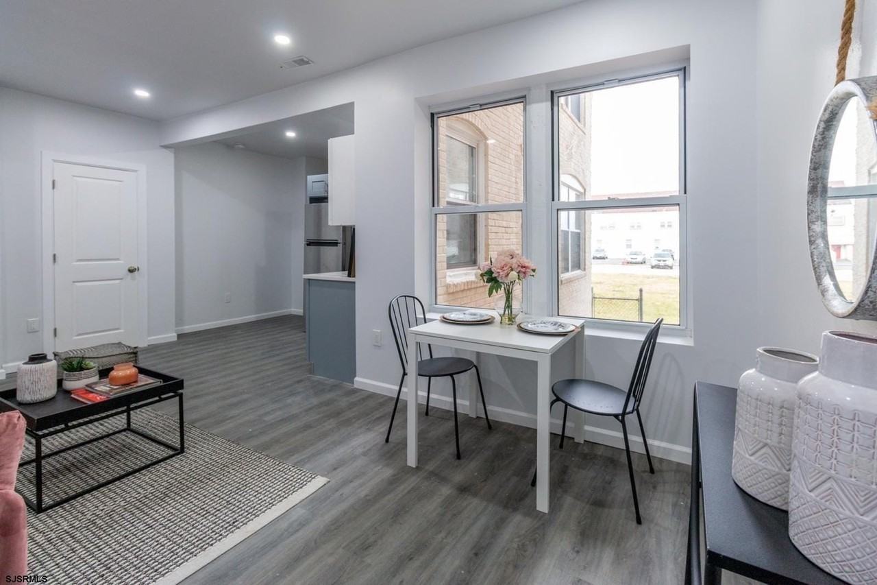 225 Atlantic Ave #C2 - Photo 5 of 28