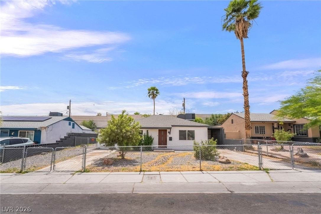1610 E Ogden Ave