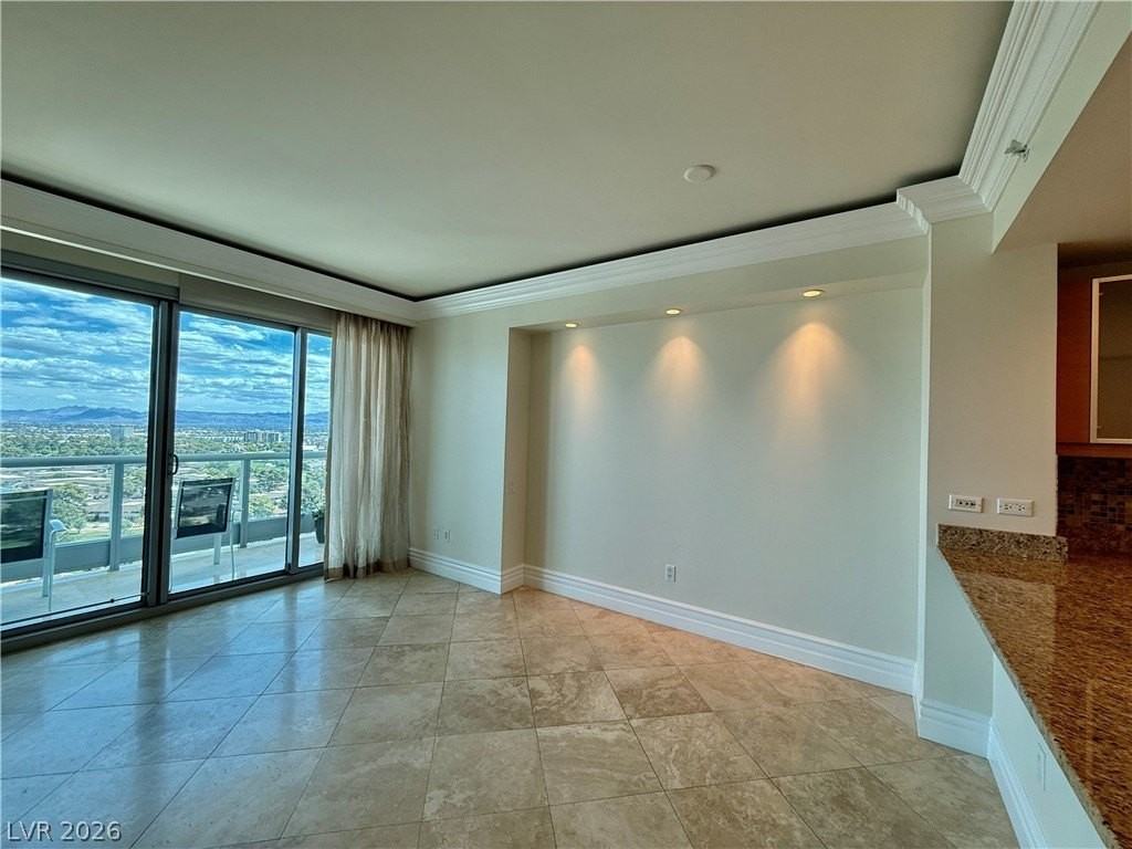 322 Karen Ave #1705 - Photo 6 of 28