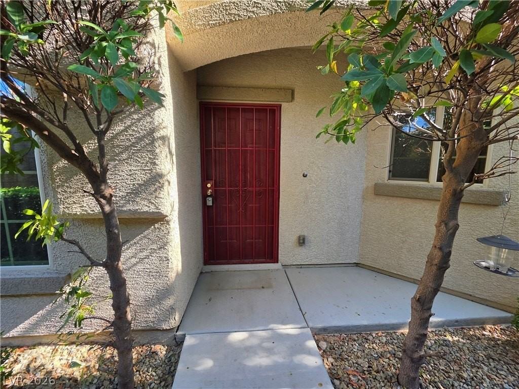 9584 Greensburg Ave - Photo 3 of 23