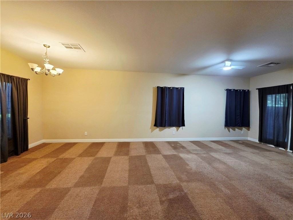 9584 Greensburg Ave - Photo 5 of 23