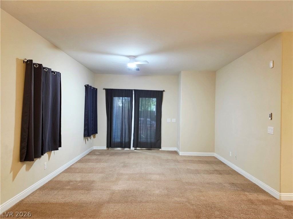 9584 Greensburg Ave - Photo 6 of 23