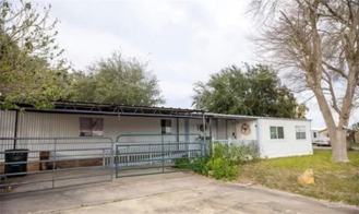 910 S Willow St - Photo 1 of 1