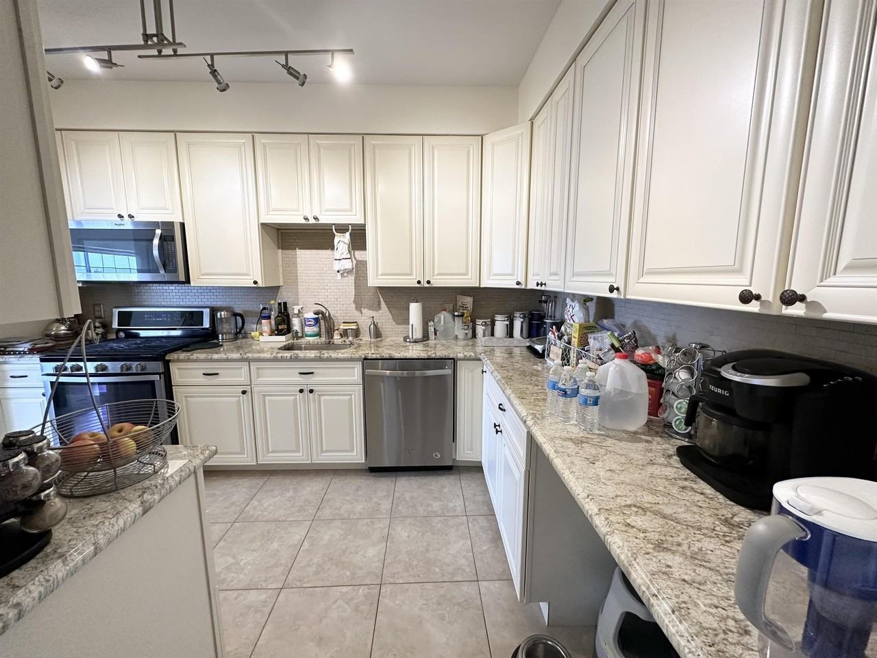 24 Bergen Ridge Rd #1 - Photo 5 of 17