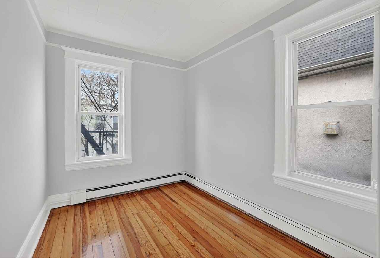 107 Brown Pl #1 - Photo 6 of 14