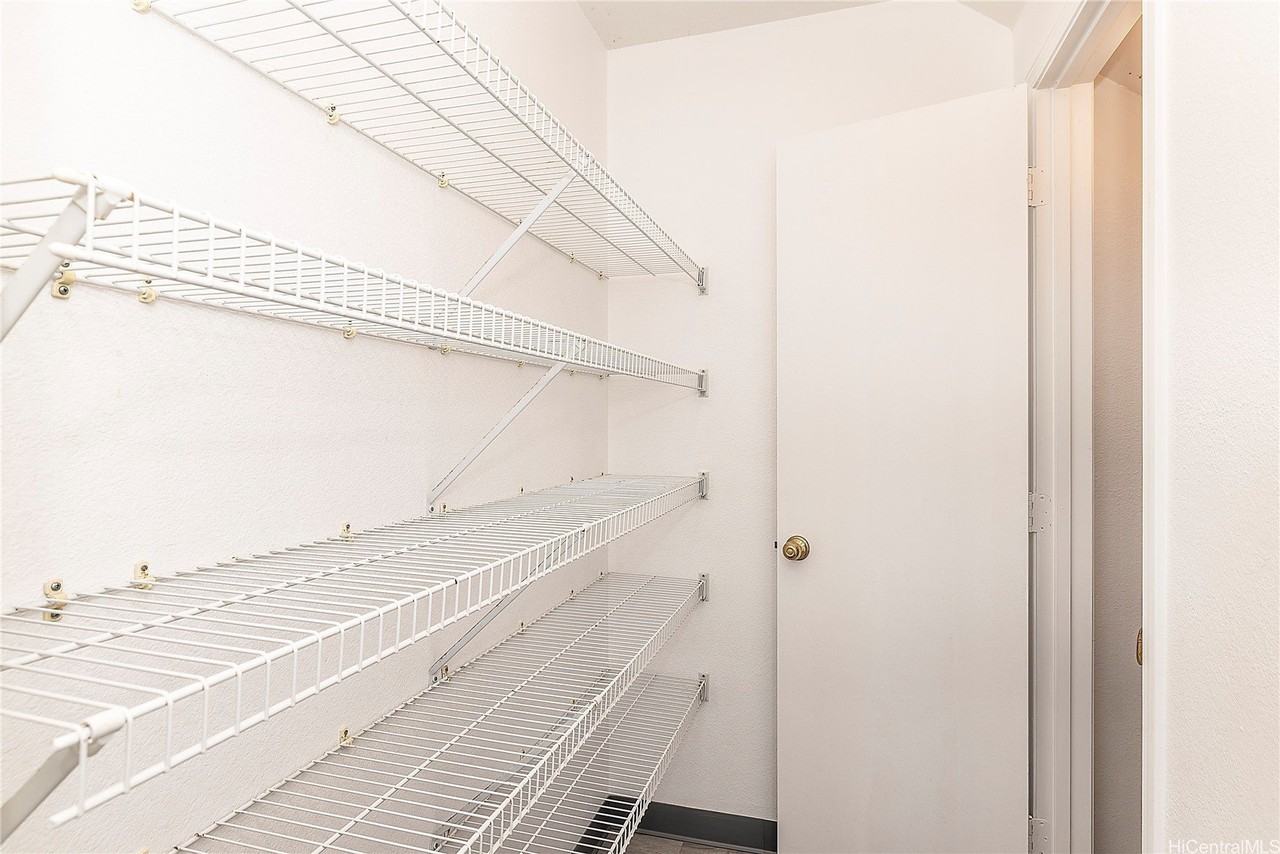 94-209 Iokoo Pl #B - Photo 7 of 21
