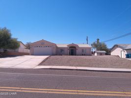 featured image of 2892 Daytona Ave