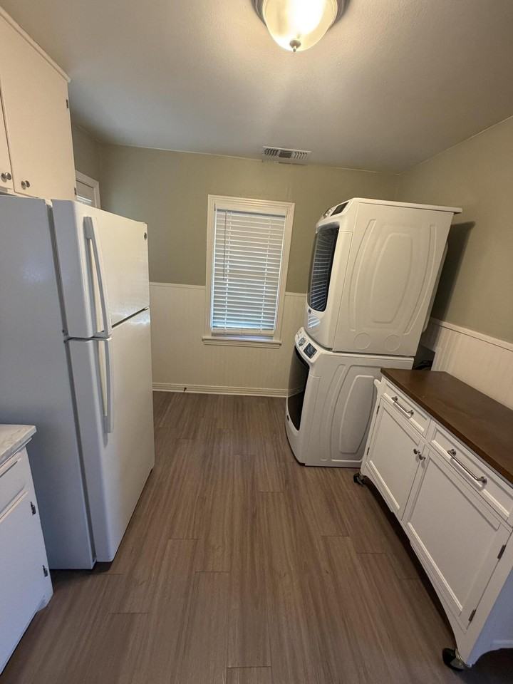 3107 37th St - Photo 4 of 10