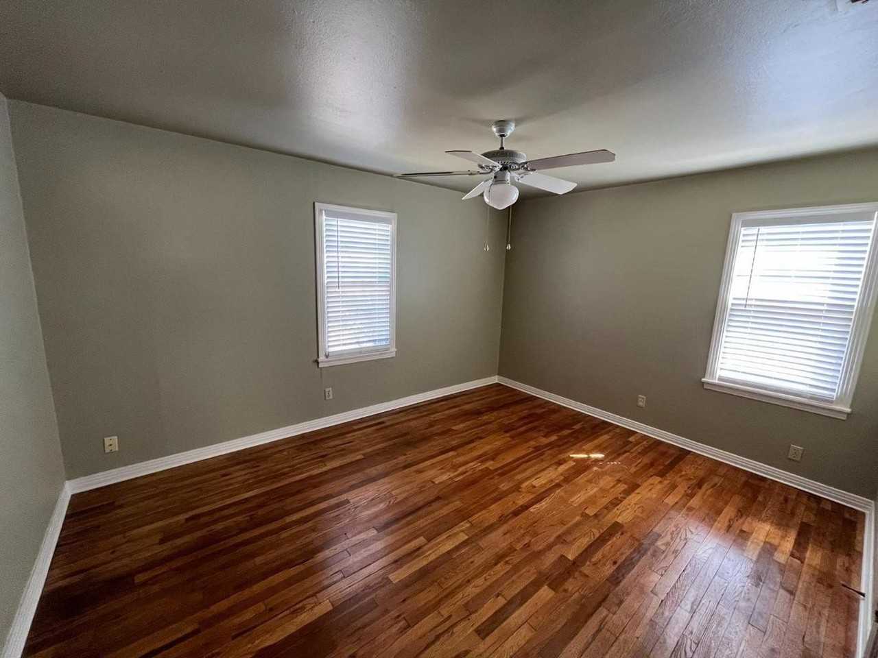 3107 37th St - Photo 6 of 10
