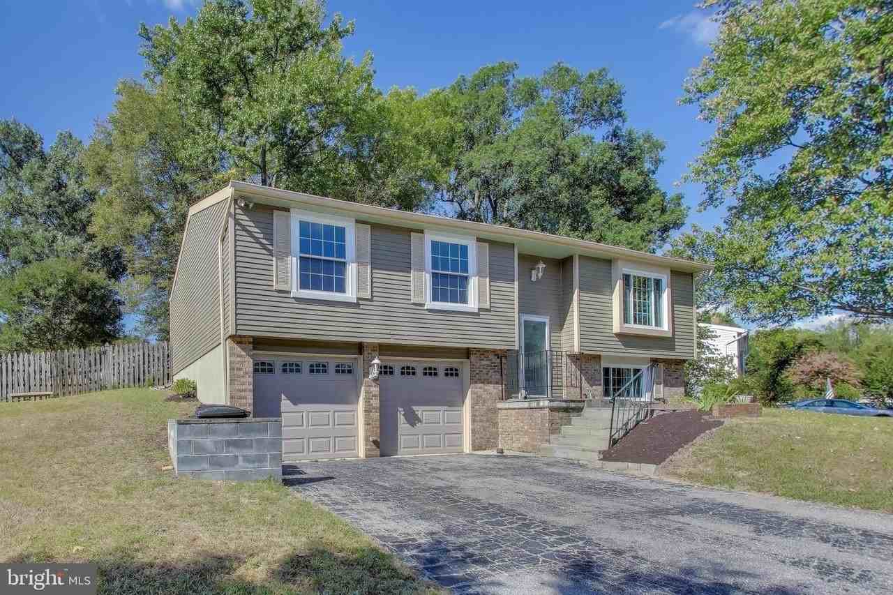 9217 Briarchip St - Photo 2 of 45