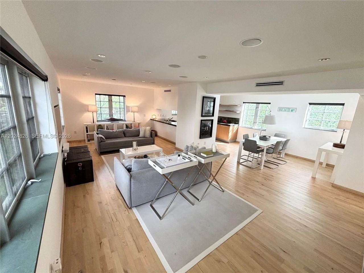 1520 Michigan Ave #1