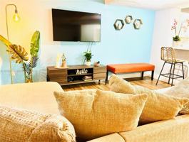 featured image of 1011 Nw 7th Ave #1011