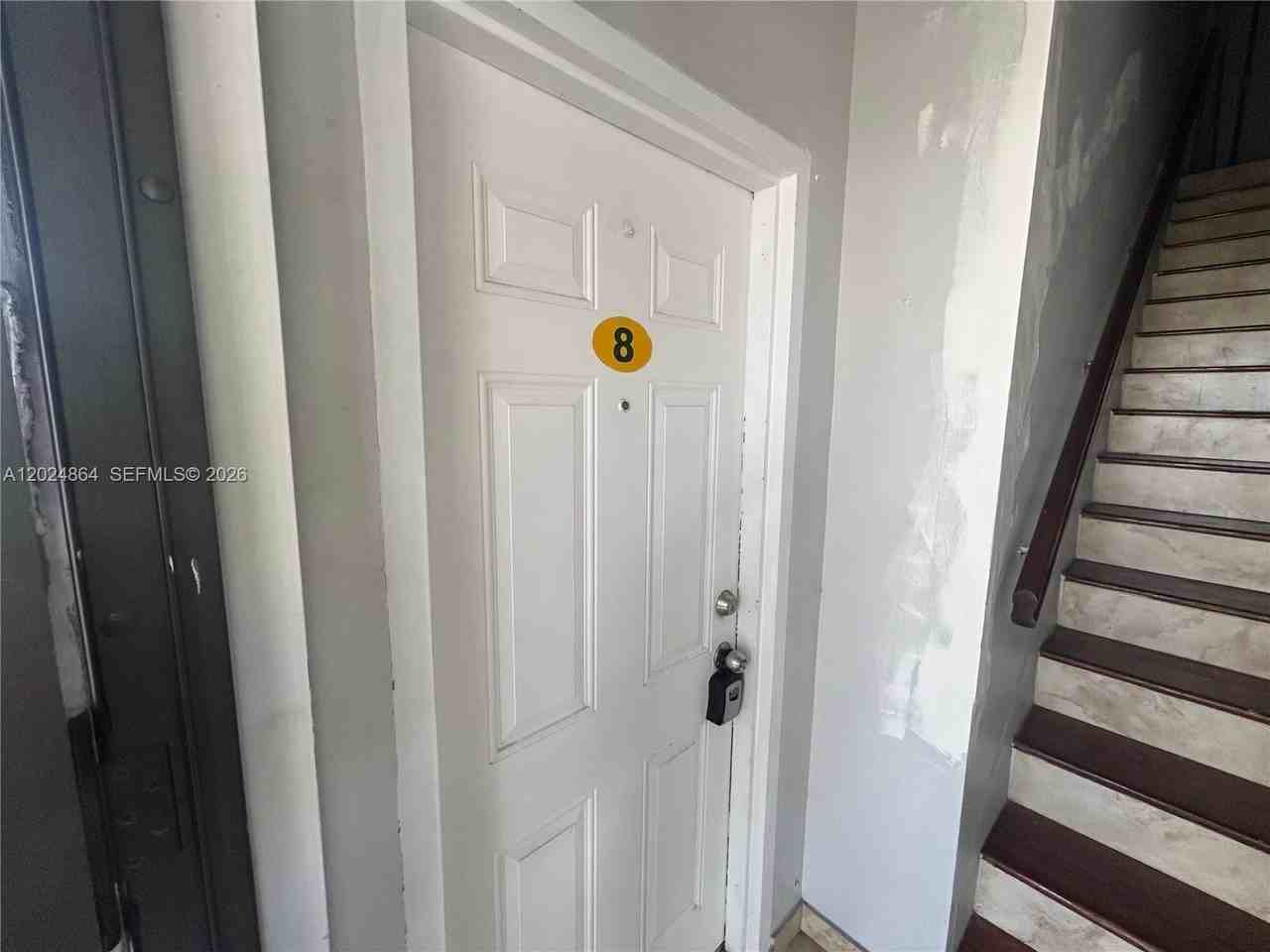 2000 Monroe St #8 - Photo 3 of 14