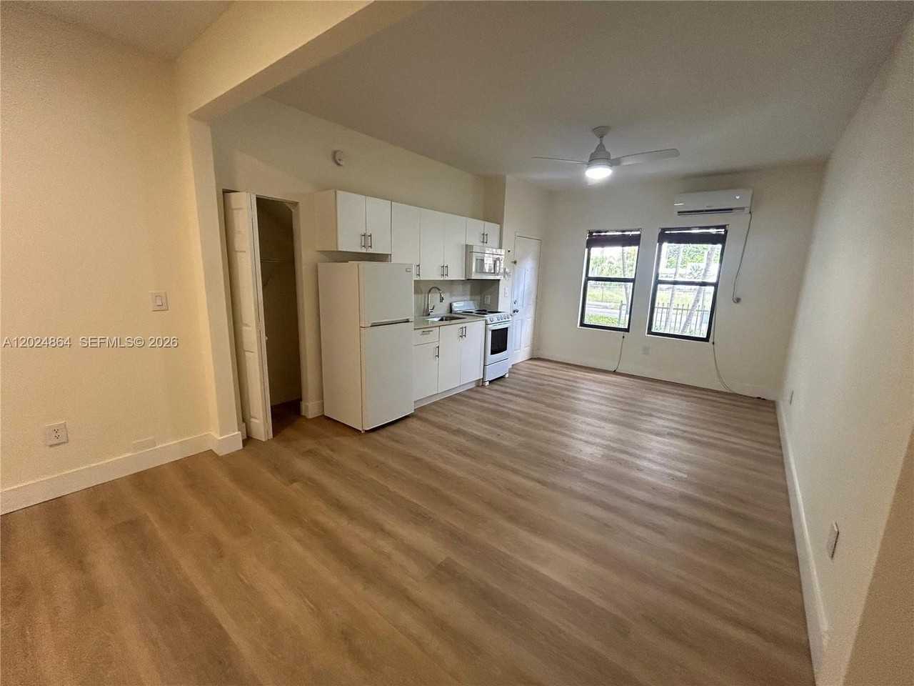 2000 Monroe St #8 - Photo 4 of 14