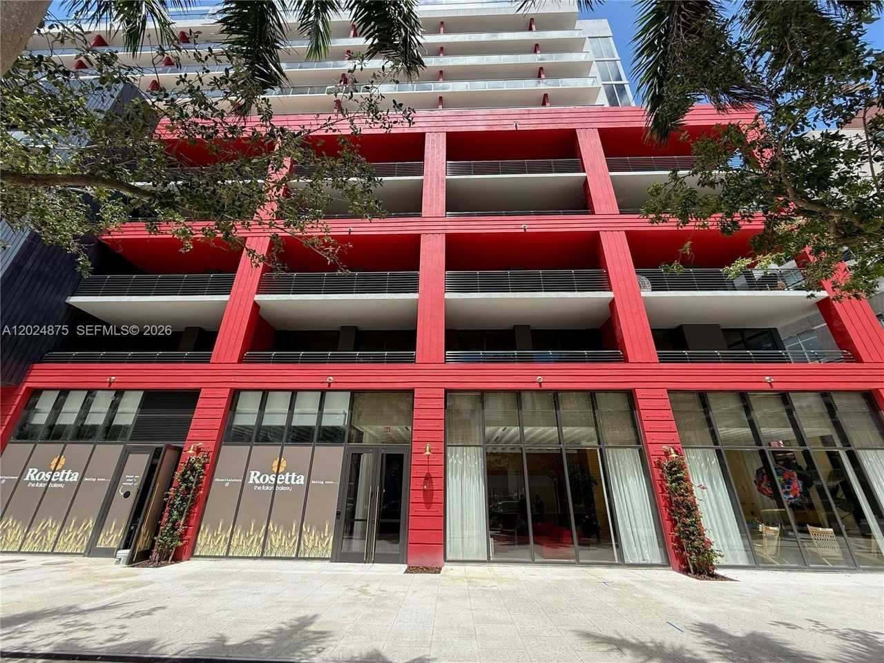 90 Ne 32nd St #1016
