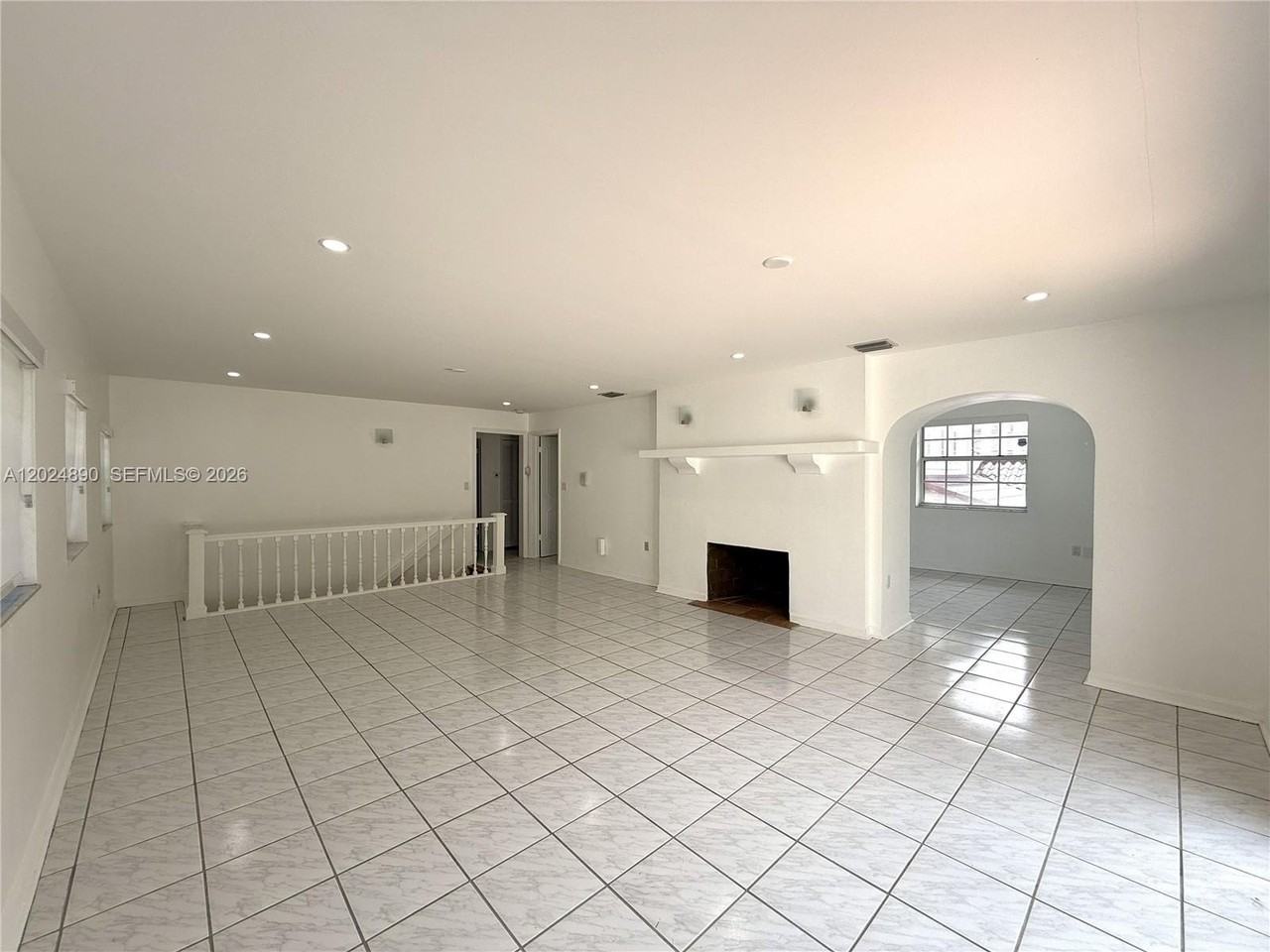 502 Madeira Ave #A - Photo 2 of 13