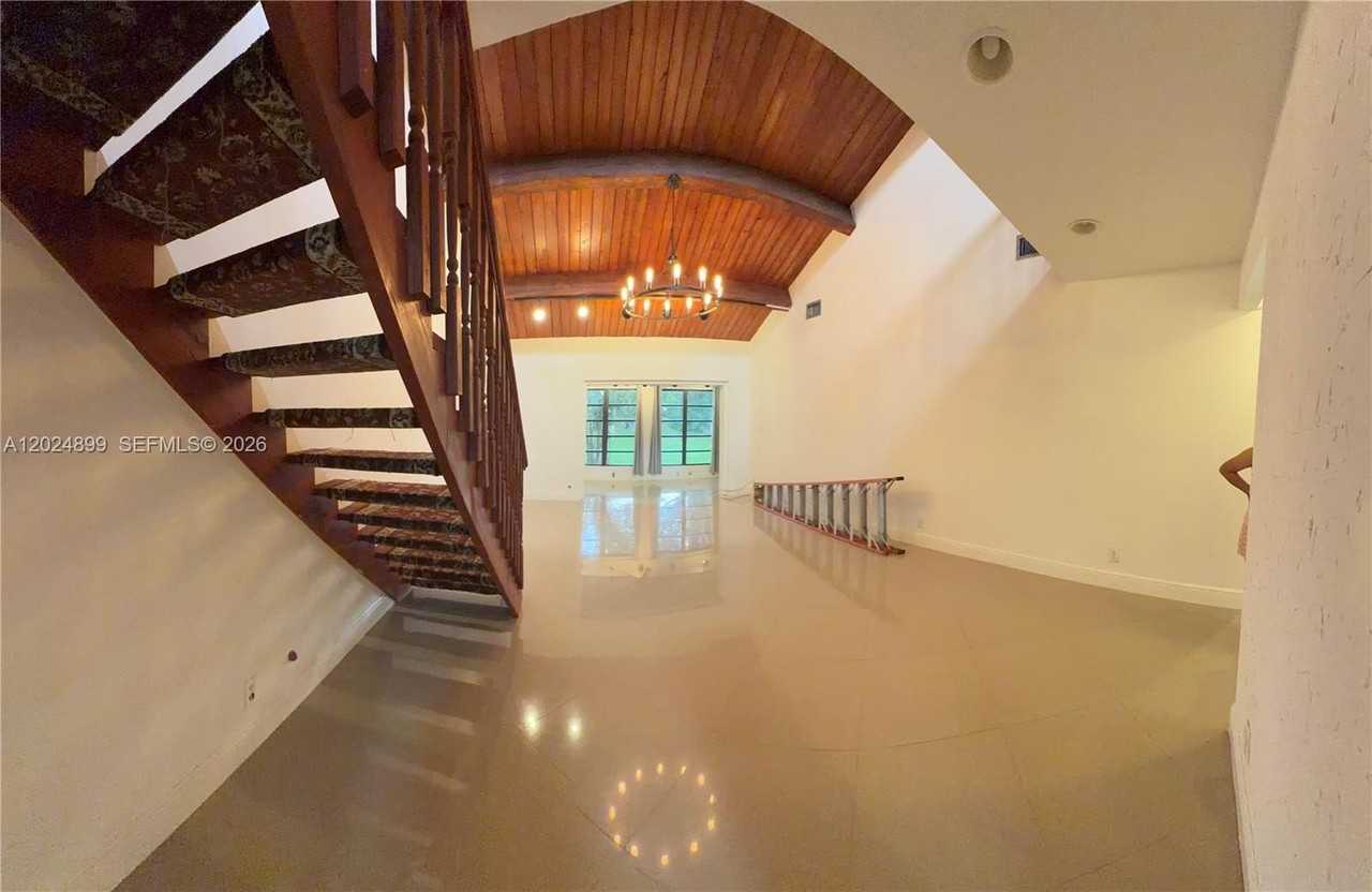 6620 Tiburon Cir #3 - Photo 4 of 10