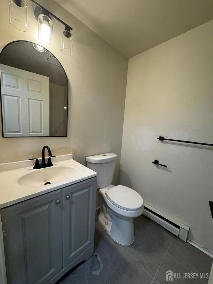 117 16th Ave #117 - Photo 4 of 13