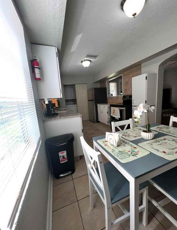 3910 E Ellicott St - Photo 5 of 19