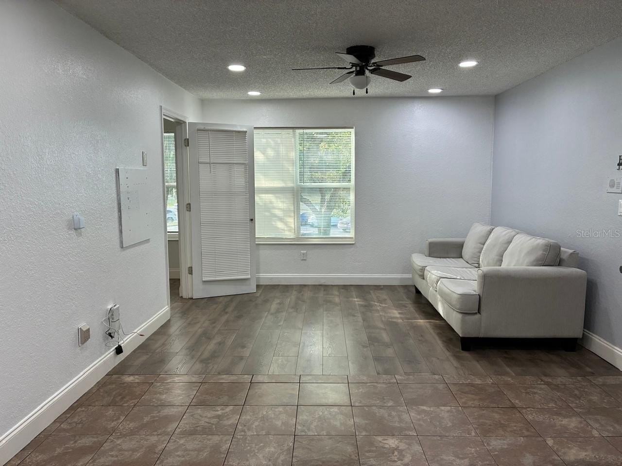 5701 Gatlin Ave #125 - Photo 6 of 12