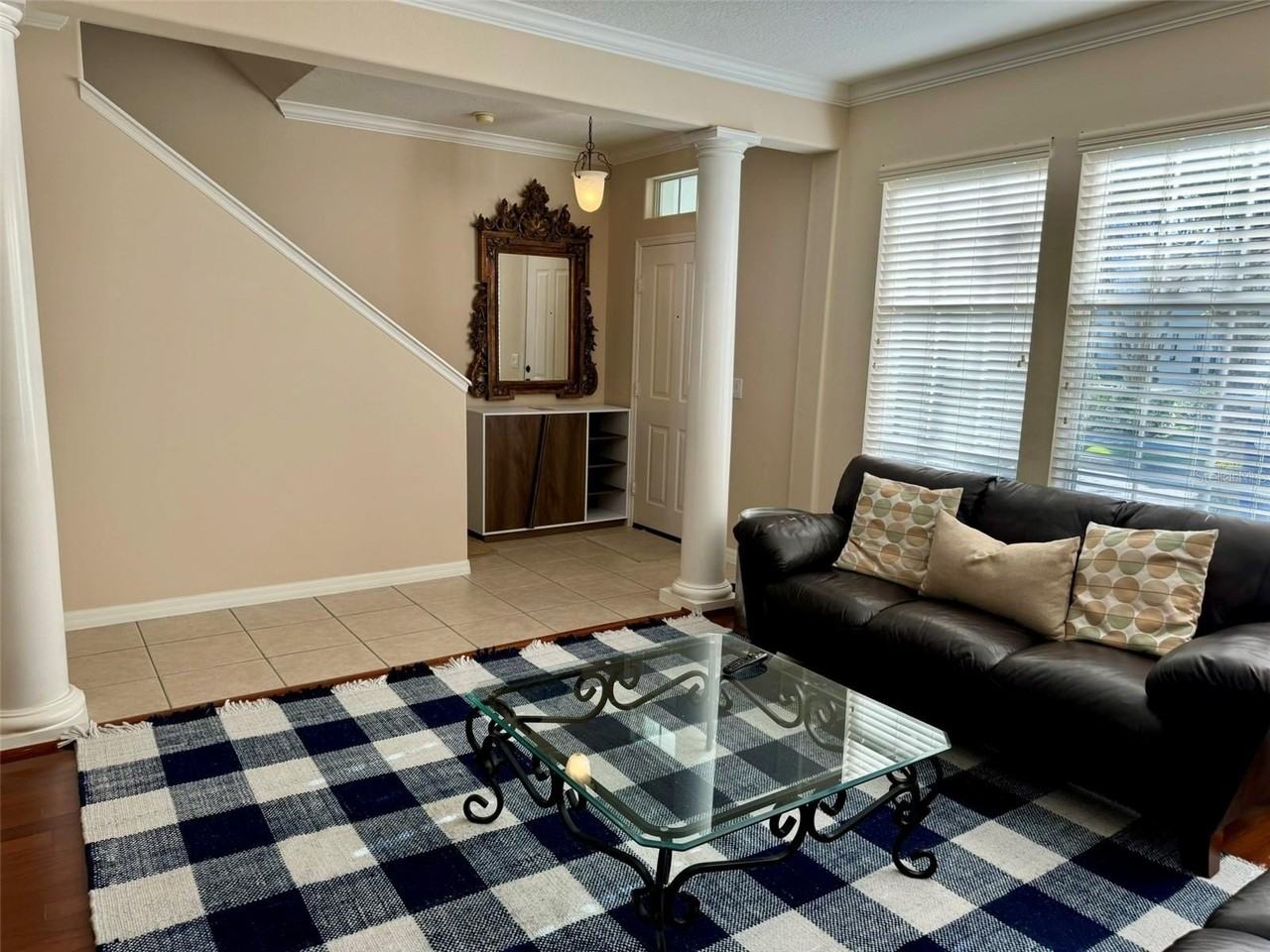 993 Juel St - Photo 5 of 20