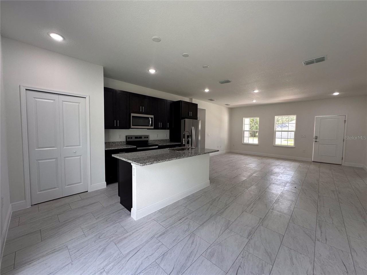 13153 Sw 65th Cir - Photo 4 of 23