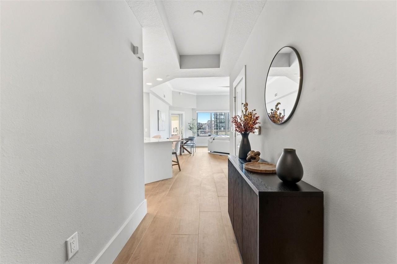 449 S 12th St #1405 - Photo 4 of 35