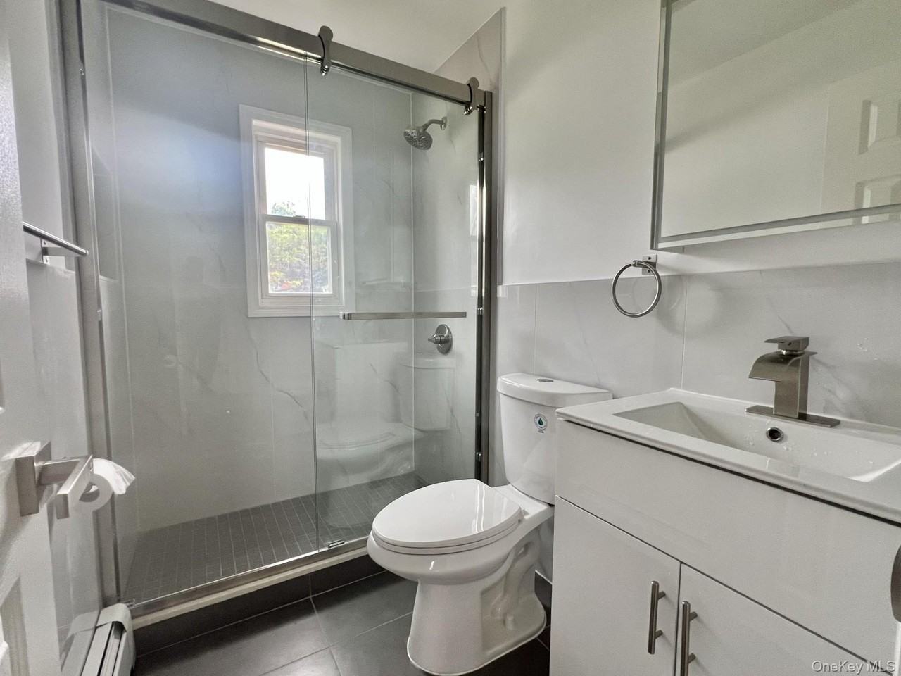 33 Cherry Ln - Photo 7 of 12