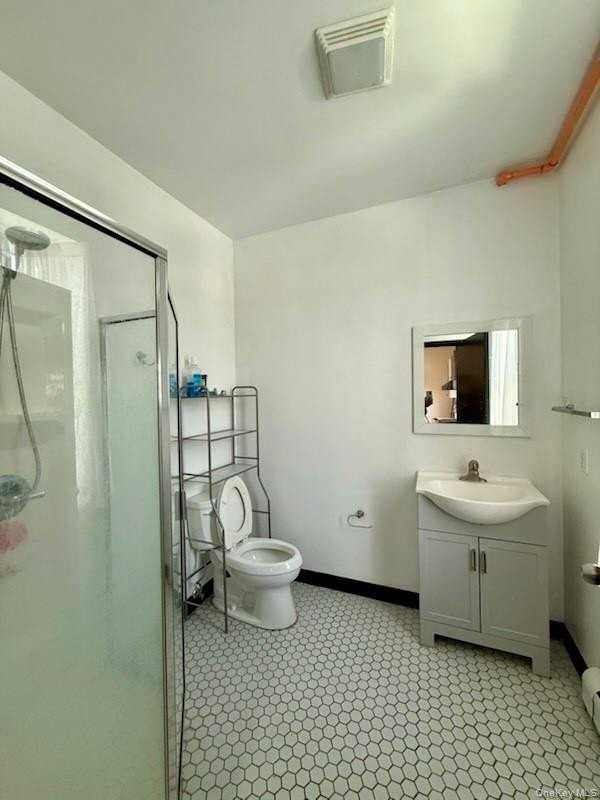 33 W Market St #2A - Photo 7 of 7