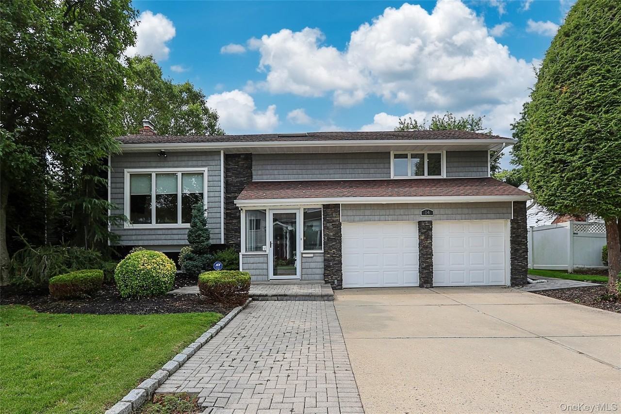 14 Glenn Dr - Photo 2 of 28