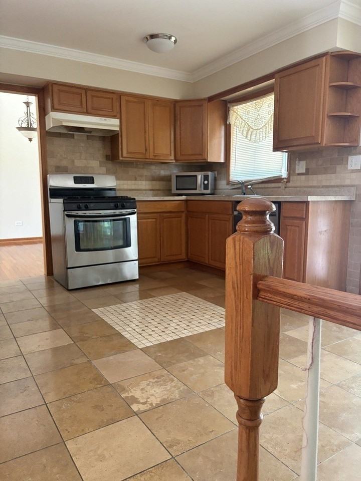14310 Mallard Dr - Photo 7 of 19