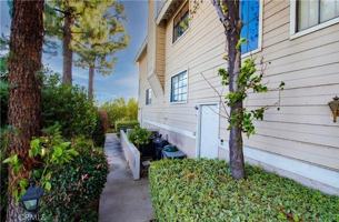 featured image of 8338 Woodley Pl #22
