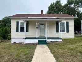 featured image of 66 Carlson Ave #1
