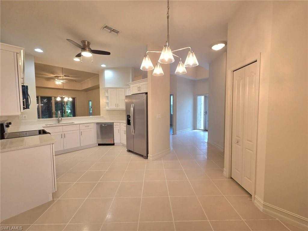 7892 Sanctuary Cir #2 - Photo 7 of 33