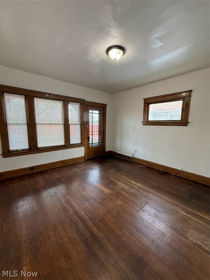 1220 E 176th St #2UP - Photo 4 of 10