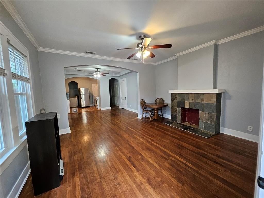 5311 Richard Ave - Photo 3 of 19
