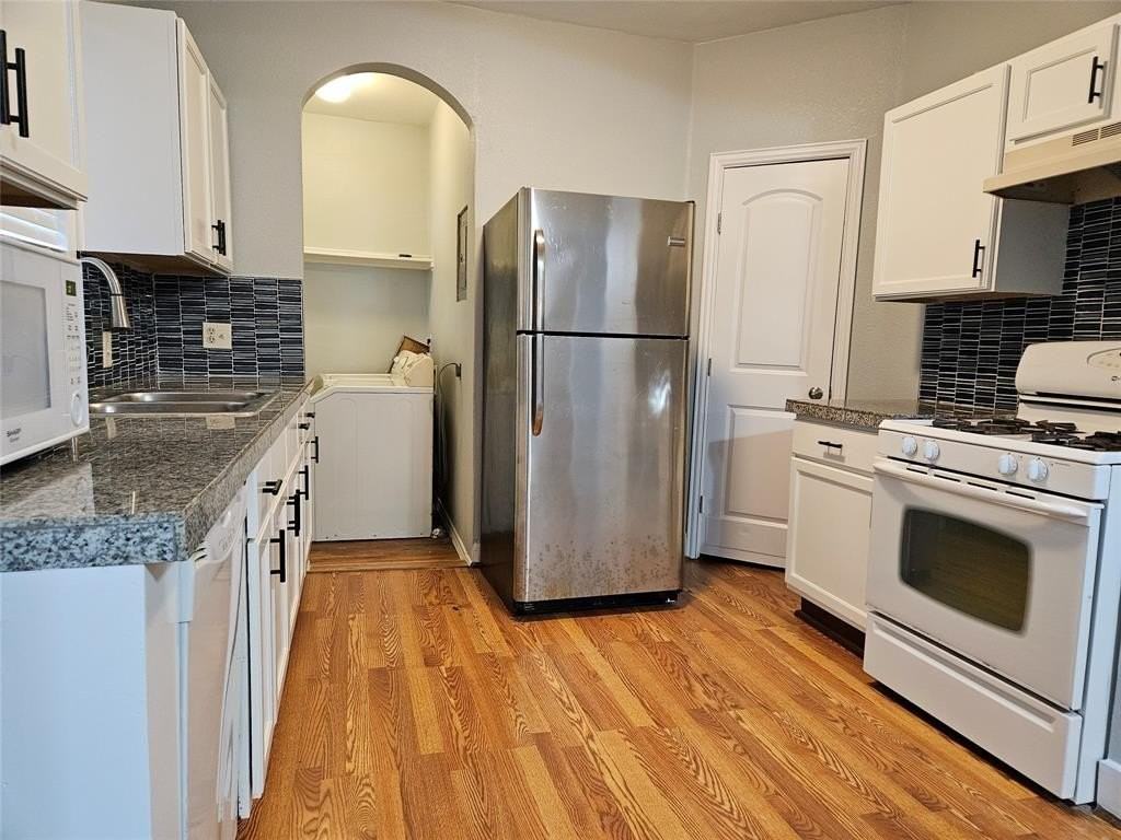 5311 Richard Ave - Photo 7 of 19