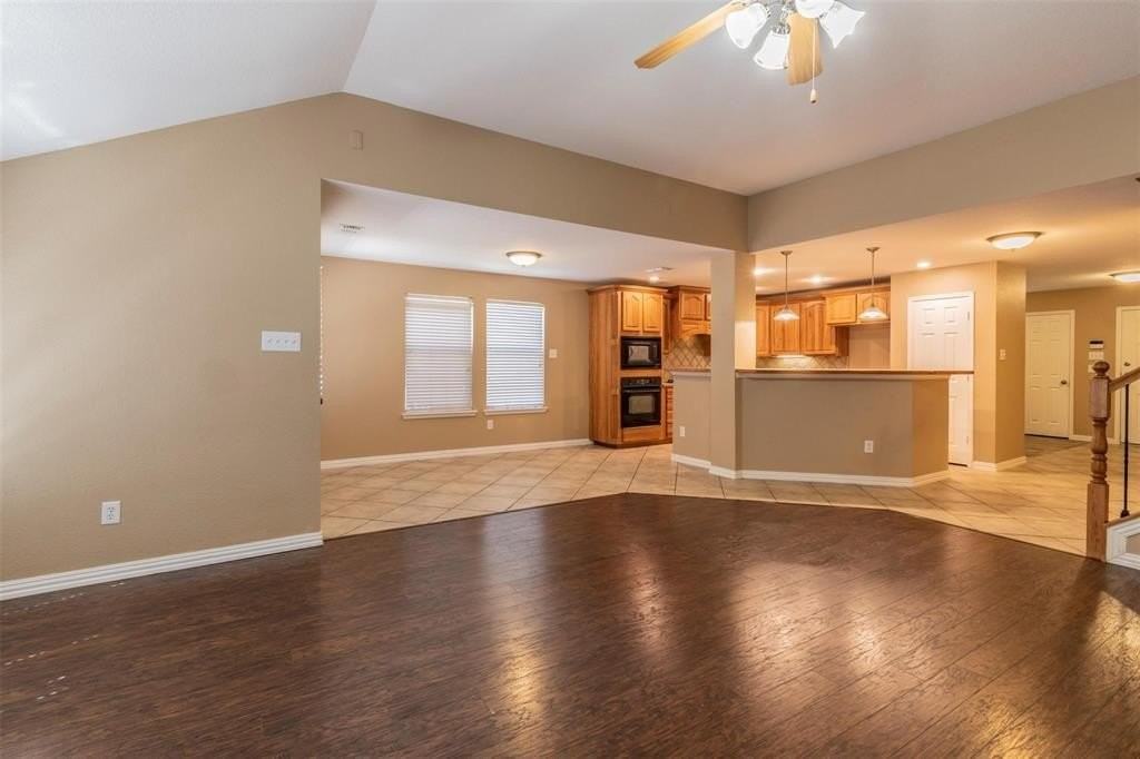 2017 Lake Highlands Dr - Photo 6 of 37