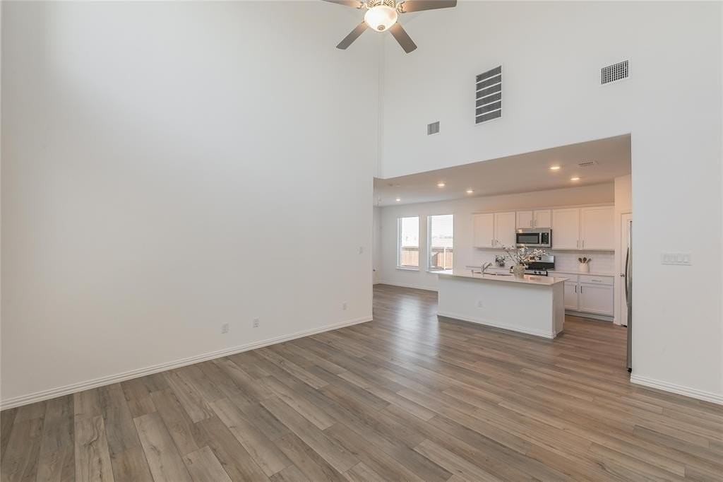 1275 Western Yarrow Ave - Photo 5 of 33
