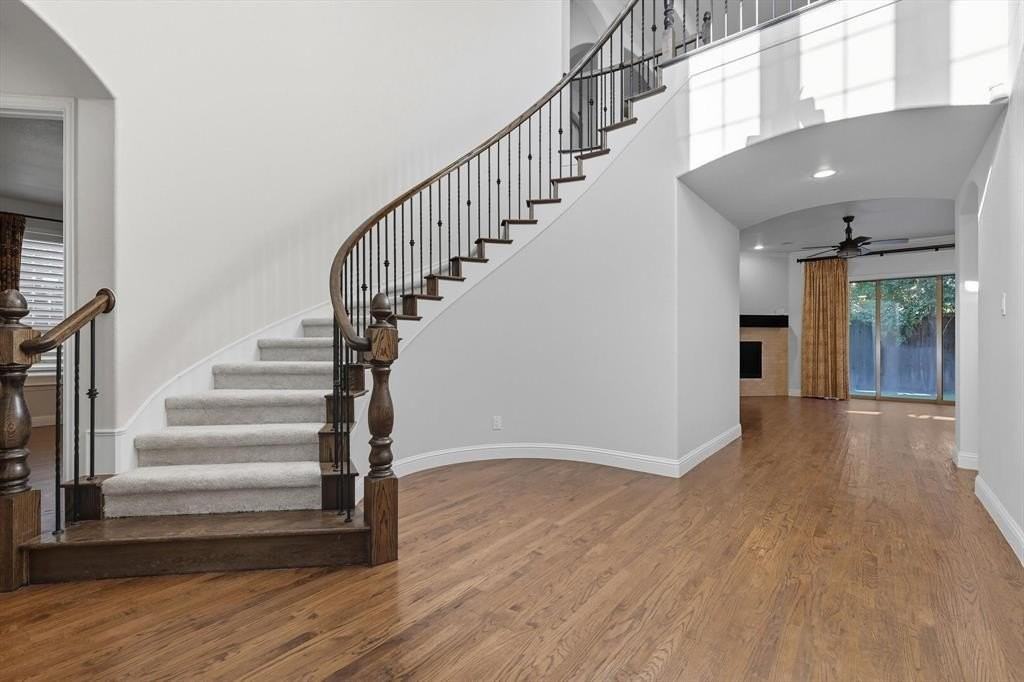 7395 Gem Dr - Photo 3 of 29