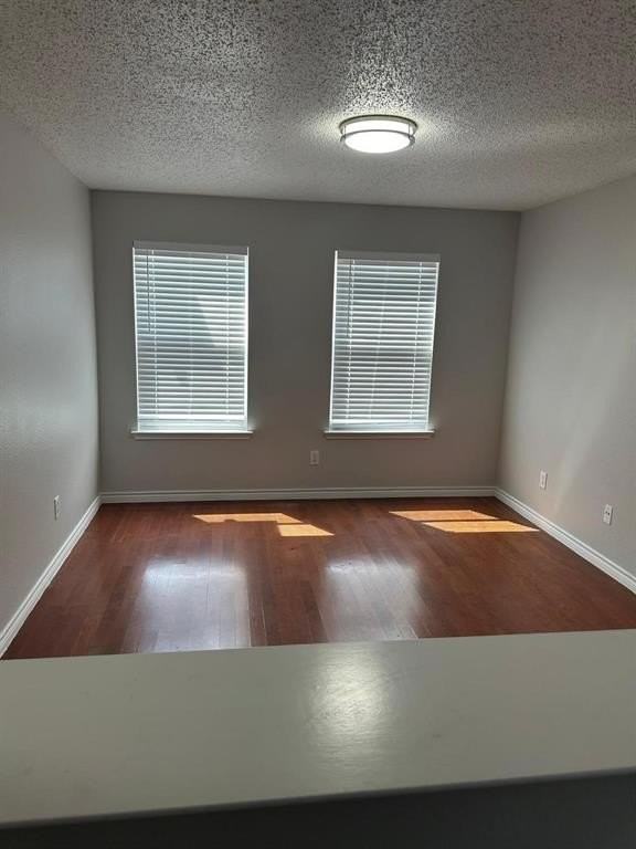 1649 Crown Point Dr - Photo 7 of 34