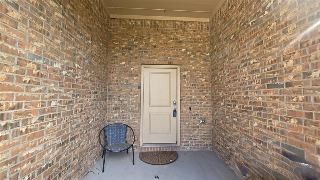 409 Samuel St - Photo 3 of 40