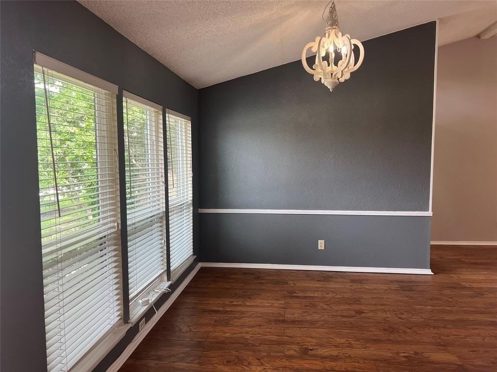 4605 Freeman Dr - Photo 3 of 27