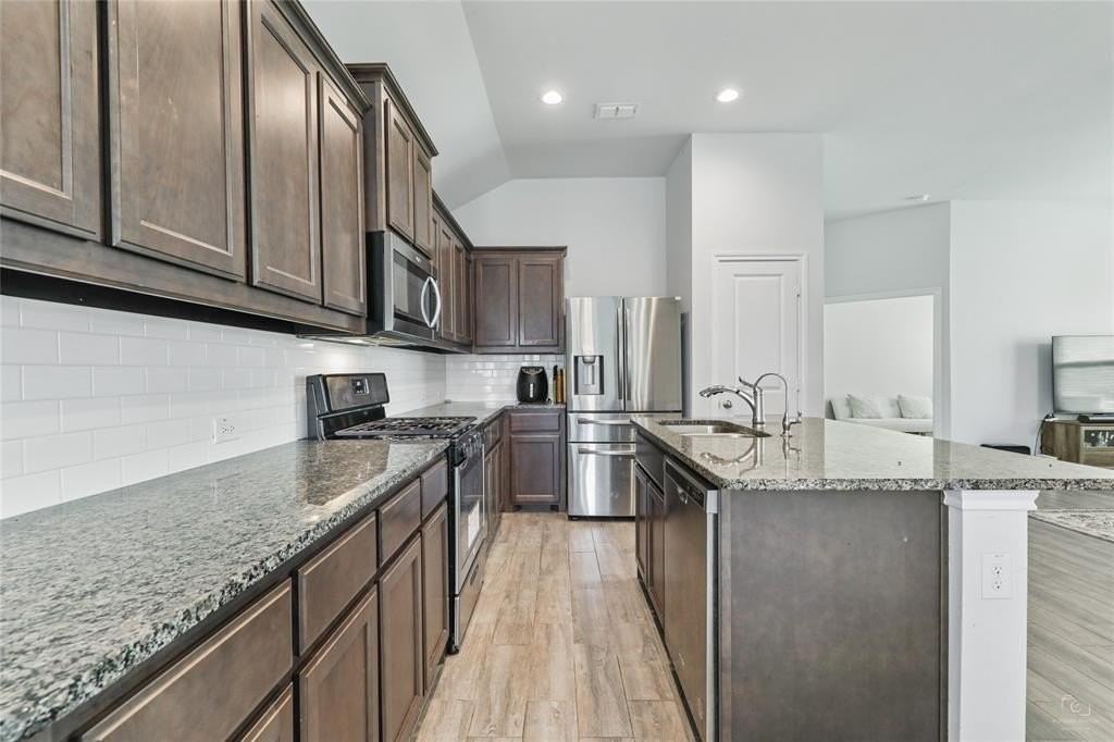 1704 Emilia Dr - Photo 2 of 17