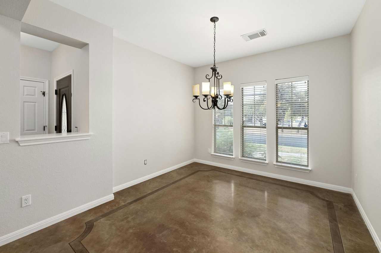 2502 W 7th St #1 - Photo 5 of 10