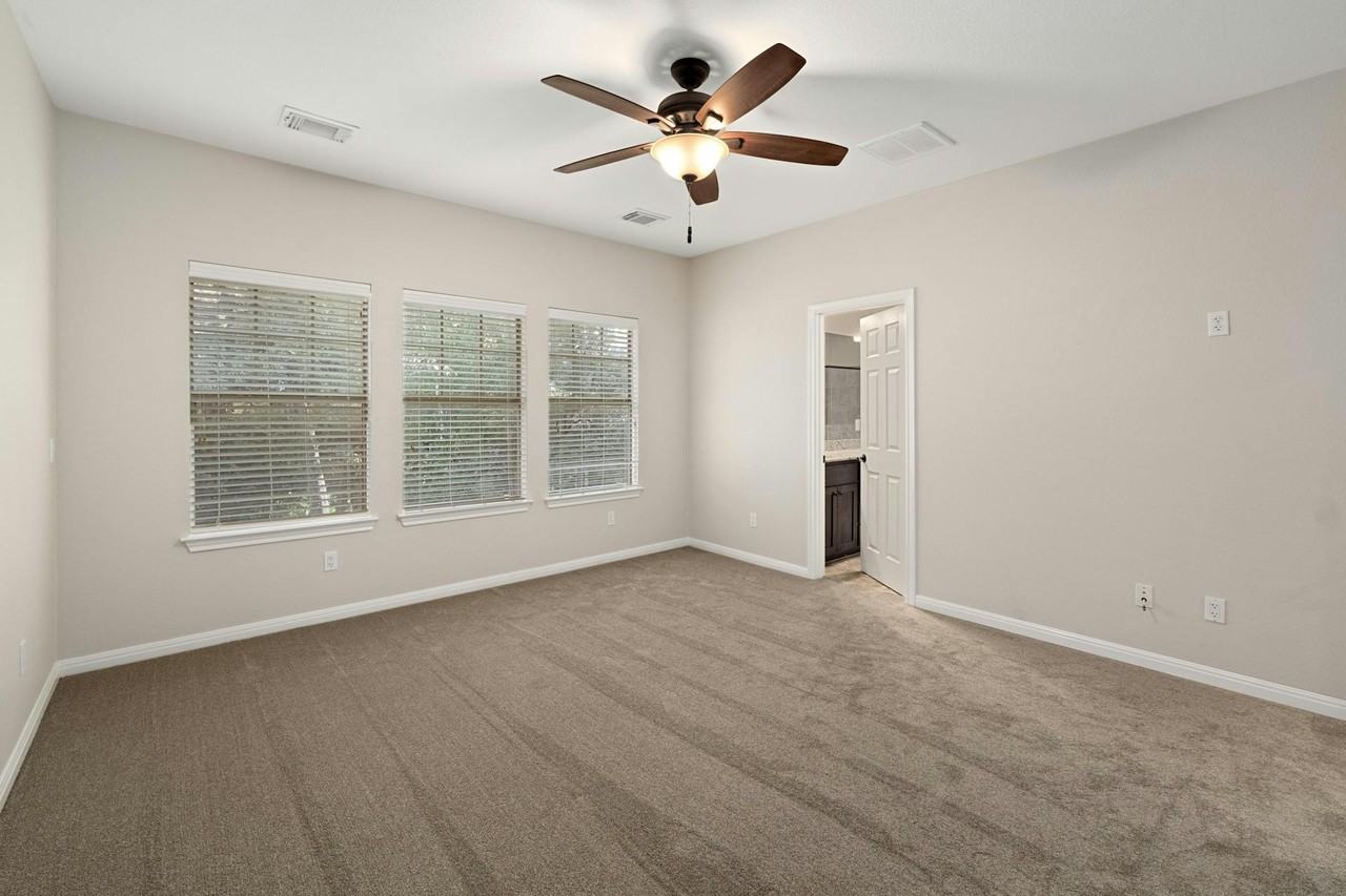 2502 W 7th St #1 - Photo 6 of 10